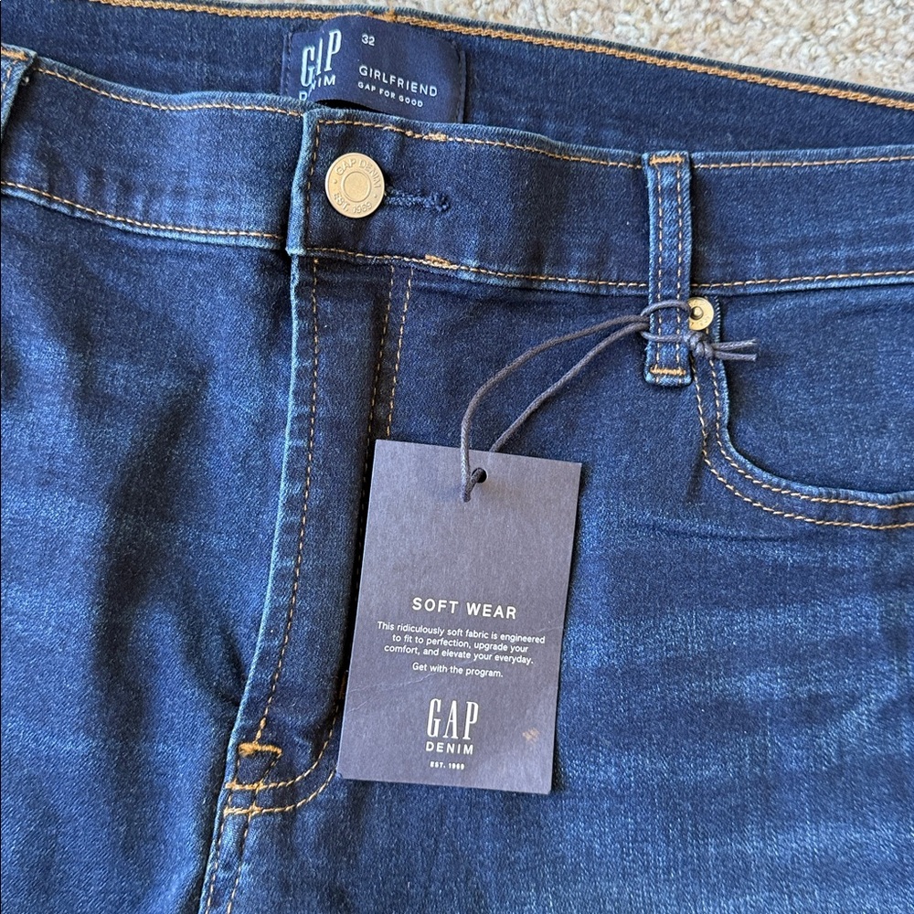 GAP Women's Girlfriend Denim Jeans